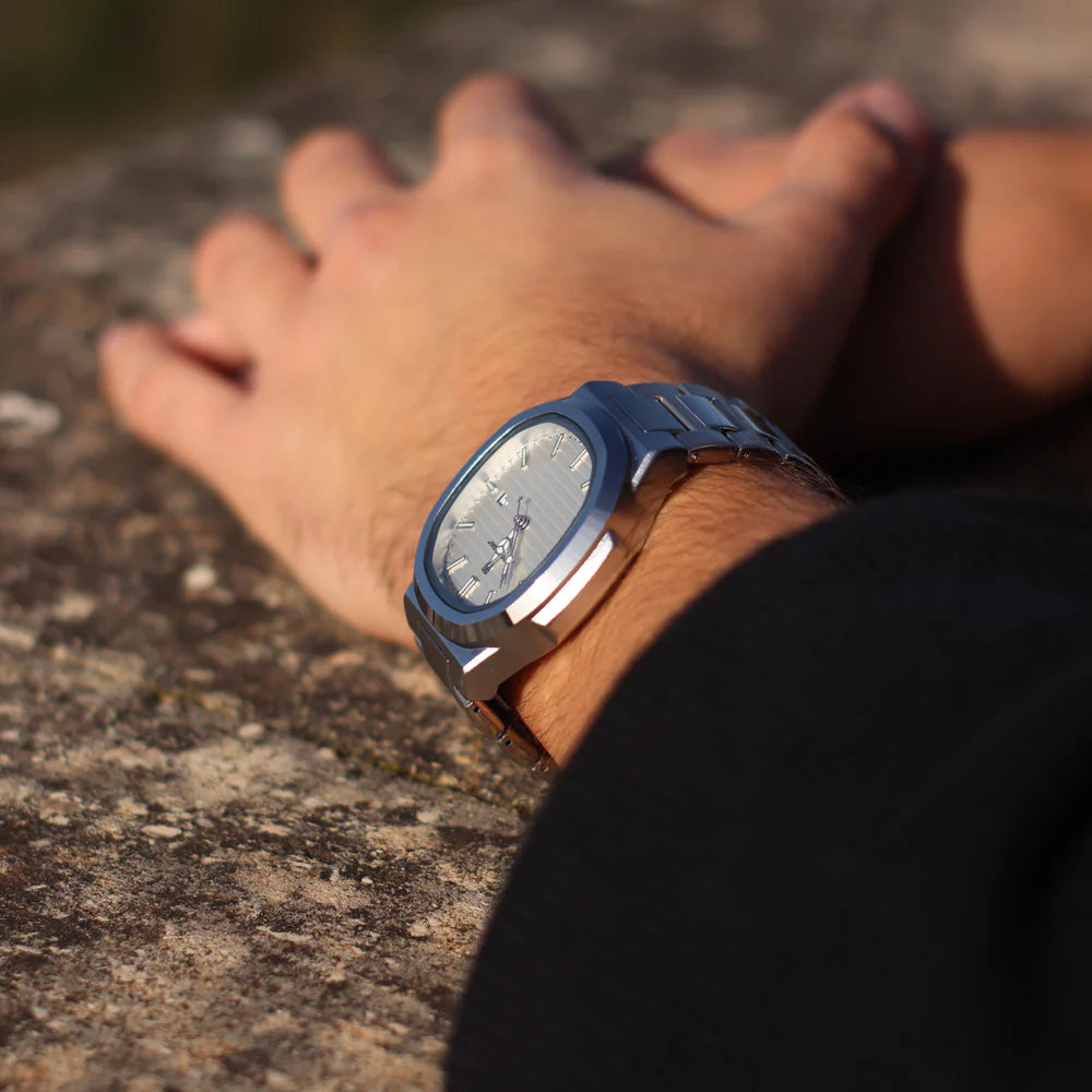 Poedagar Quartz water resist original watch