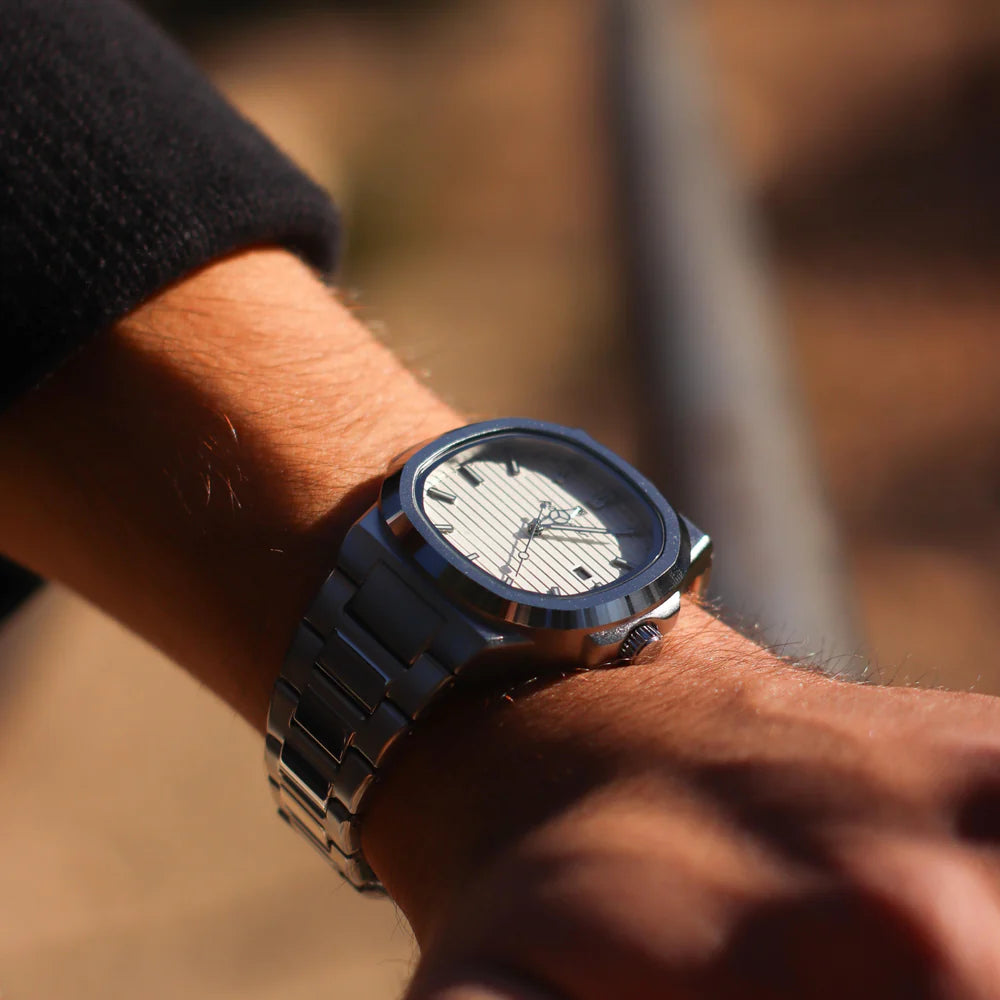 Poedagar Quartz water resist original watch