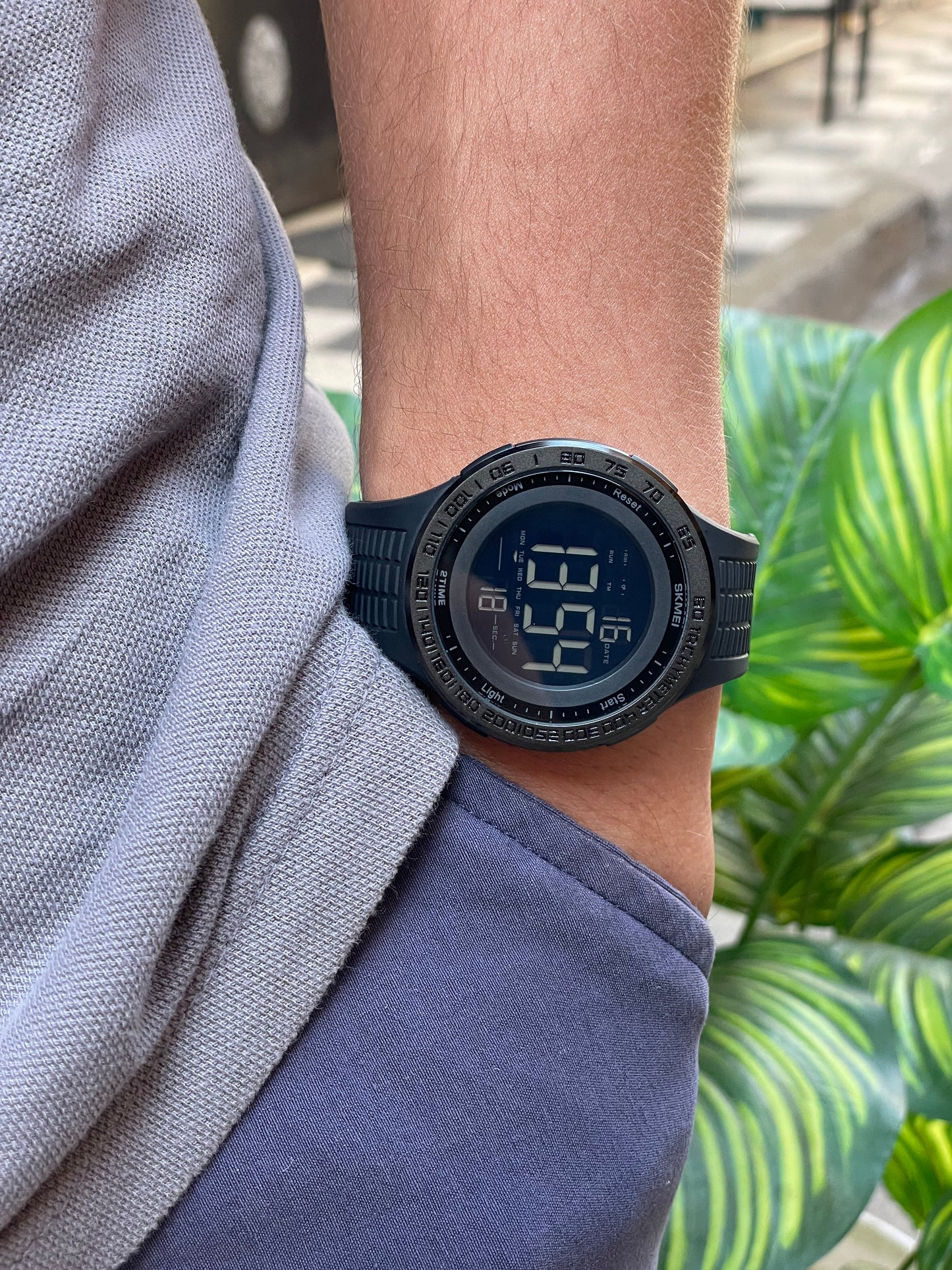 SKMEI 2155 – Montre numérique lumineuse