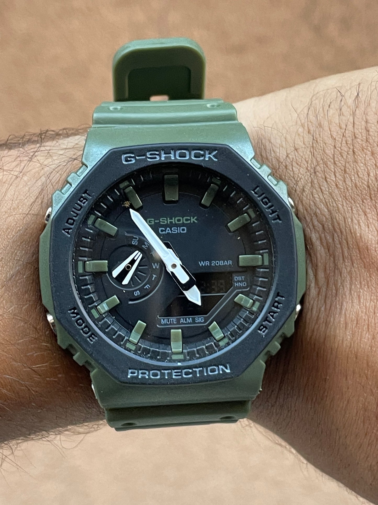 Montre sport pour homme silicone supergood